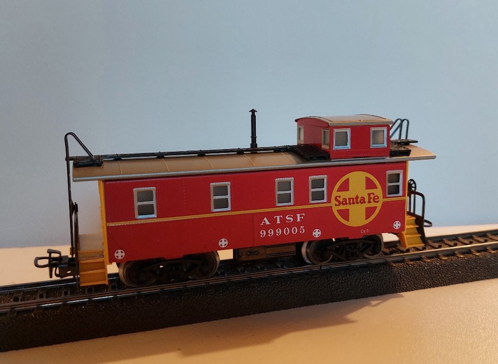 Marklin H0 4777 - 4-assige Caboose van ATSF Santa Fe in ovp, Wisselstroom, Ophalen of Verzenden, Märklin, Nieuw