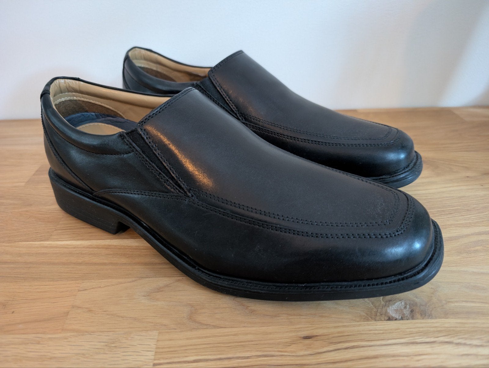 Clarks Heren Loafers Zwart Leer -Maat 44.5- zeer goede staat, Ophalen of Verzenden, Zo goed als nieuw, Zwart, Clarks
