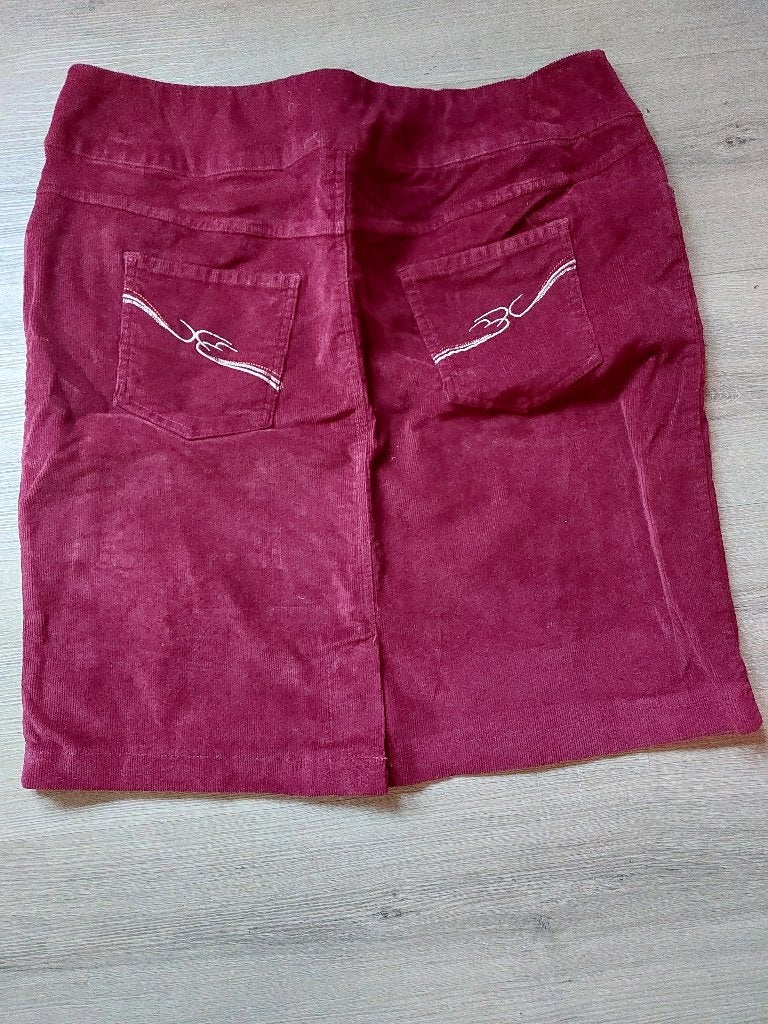 Rok Corduroy Dames mt 46 donker rood kort Bonprix, Kleding | Dames, Rokken, Bonprix, Maat 46/48 (XL) of groter, Ophalen of Verzenden