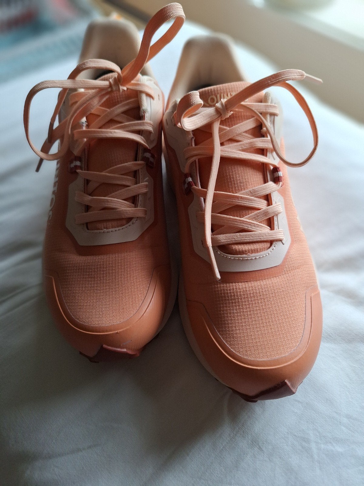 Wandelschoenen Mountos 40, Ophalen of Verzenden, Zo goed als nieuw, Wandelschoenen