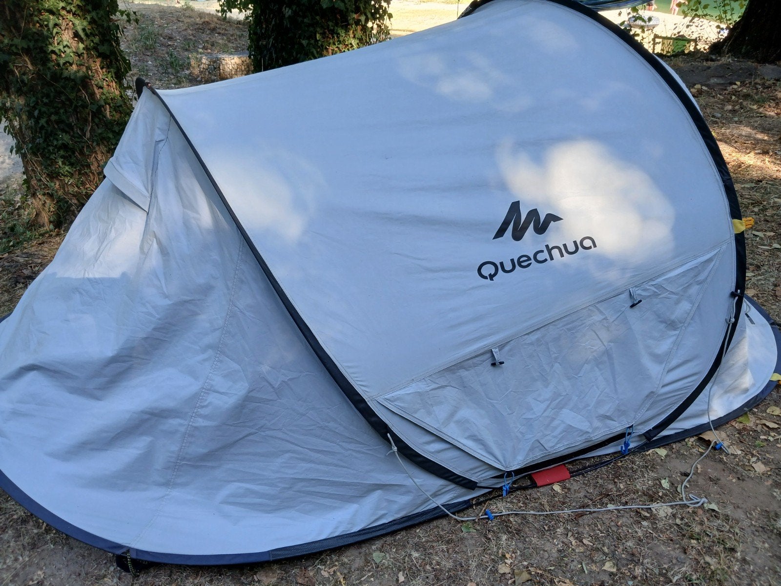 Fresh&Black pop-uptent 2 personen Decathlon grijs, Ophalen, Tot en met 2