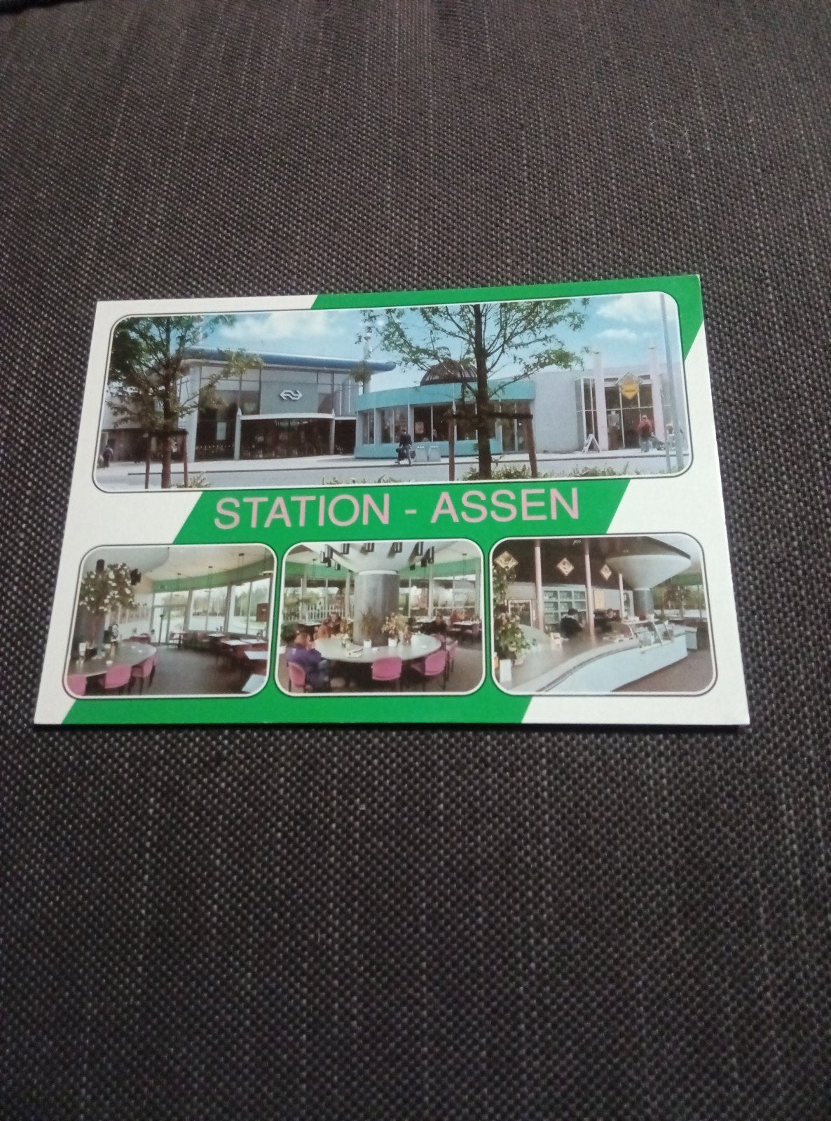 Ansichtkaart Station Assen - Restaurant 'Het Station', Verzamelen, Spoorwegen en Tramwegen, Ophalen of Verzenden