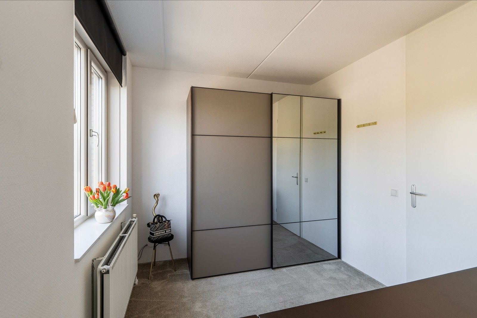 Haco kwaliteit Kledingkast met Schuifdeuren spiegel 2m, Ophalen, 200 cm of meer, Met lade(s), 50 tot 75 cm