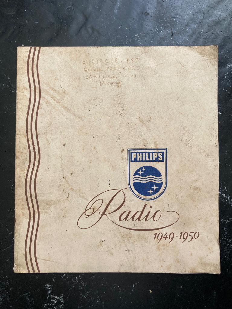 Zeldzame 1949 - 1950 Philips radio catalogus brochure folder, Boeken, Catalogussen en Folders, Ophalen, Gelezen, Catalogus