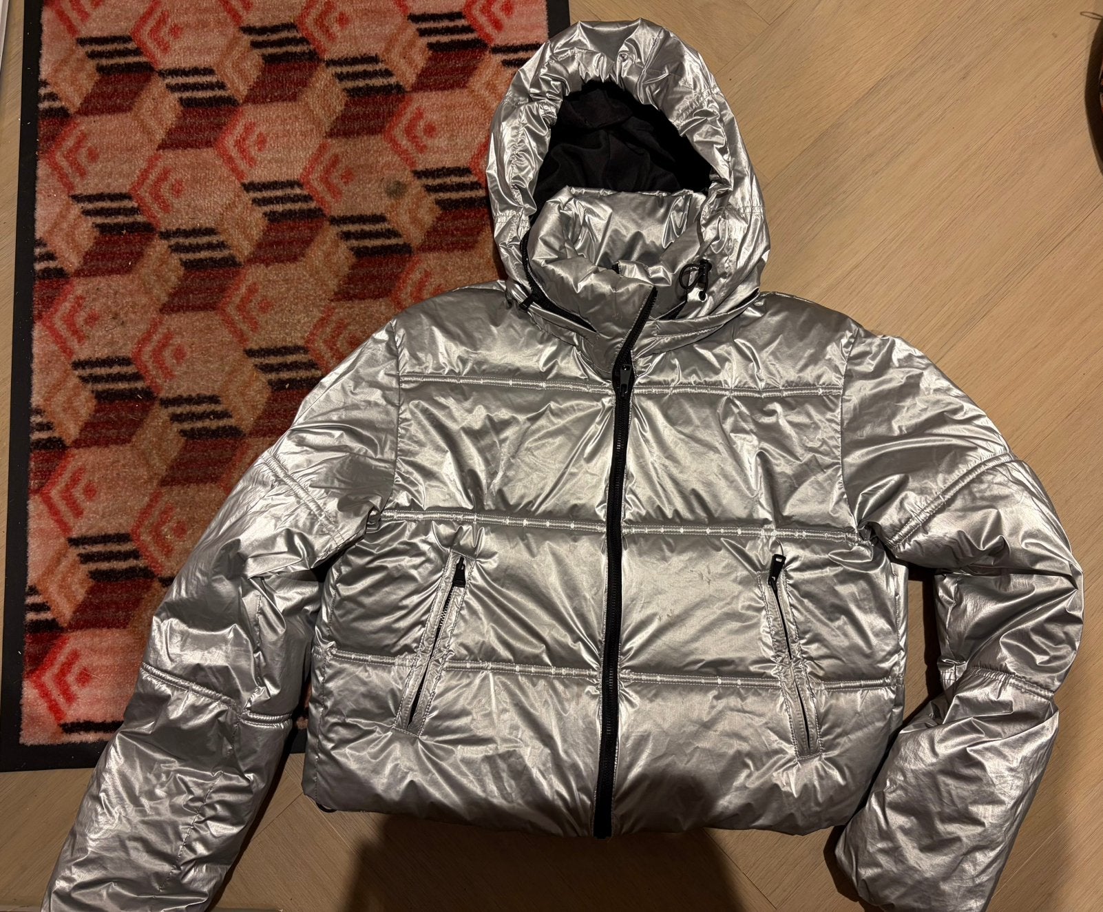 Puffy winterjas zilver, Kleding | Dames, Ophalen of Verzenden, Gedragen, Maat 38/40 (M), Jack