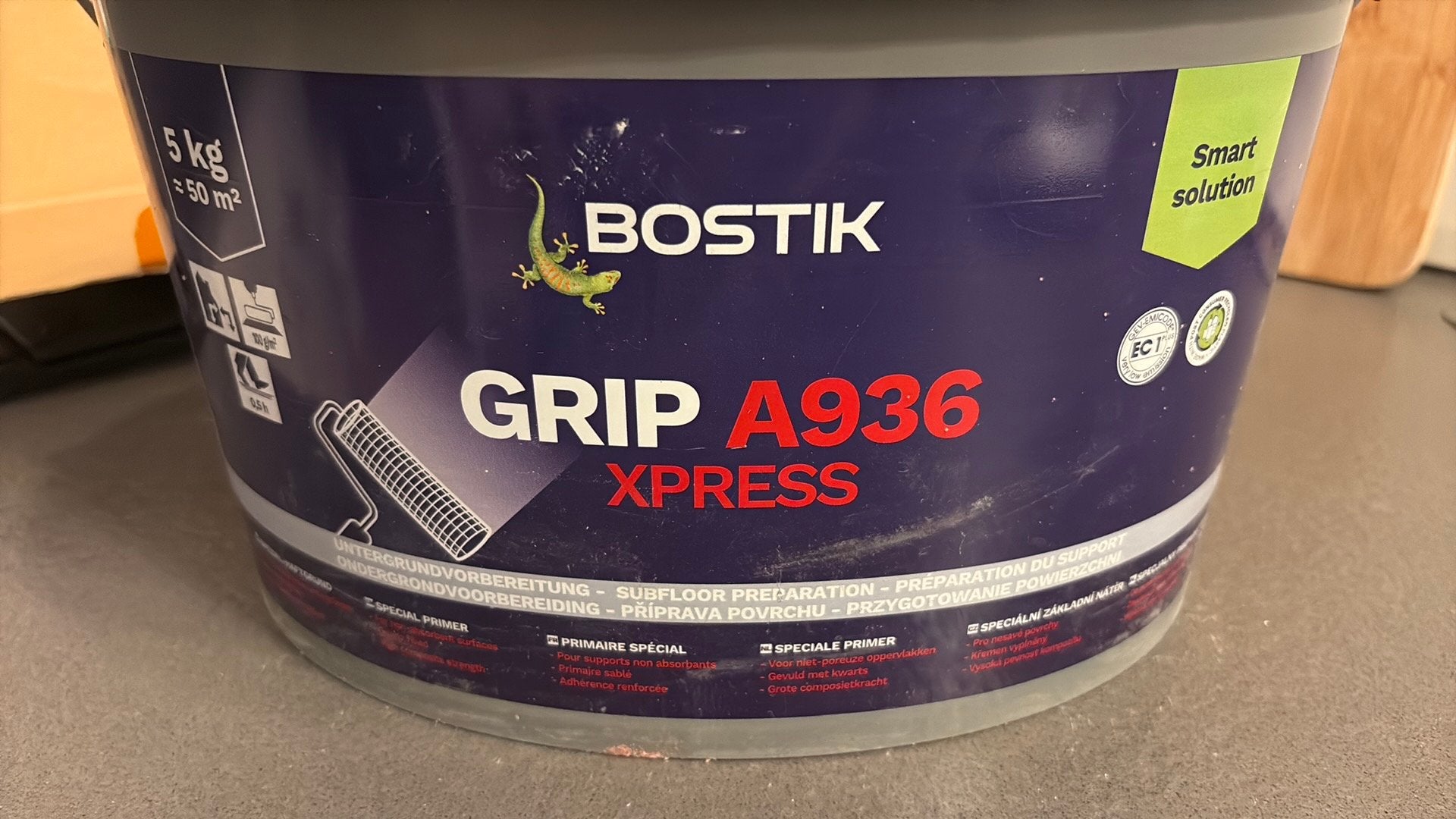 Bostik Grip A936 (ongeveer 2,4 Kg), Minder dan 5 liter, Ophalen, Zo goed als nieuw, Roze
