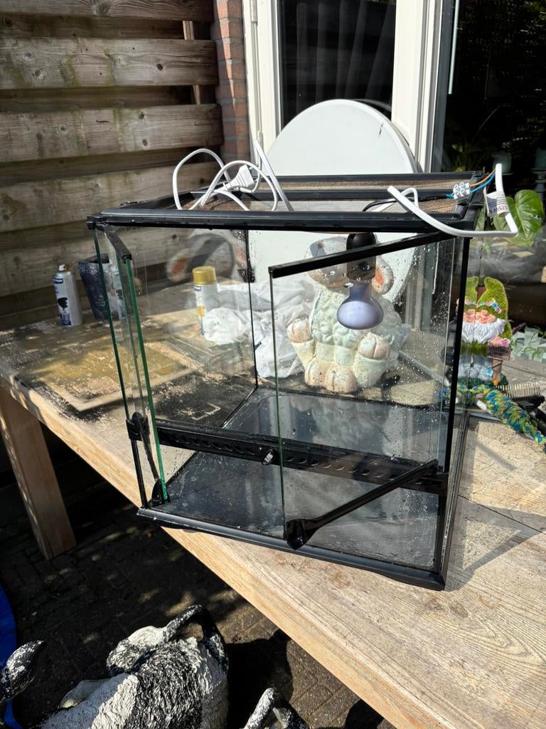 Mooi terrarium van exo terra 45x45x45, Dieren en Toebehoren, Reptielen en Amfibieën | Toebehoren, Ophalen, Zo goed als nieuw