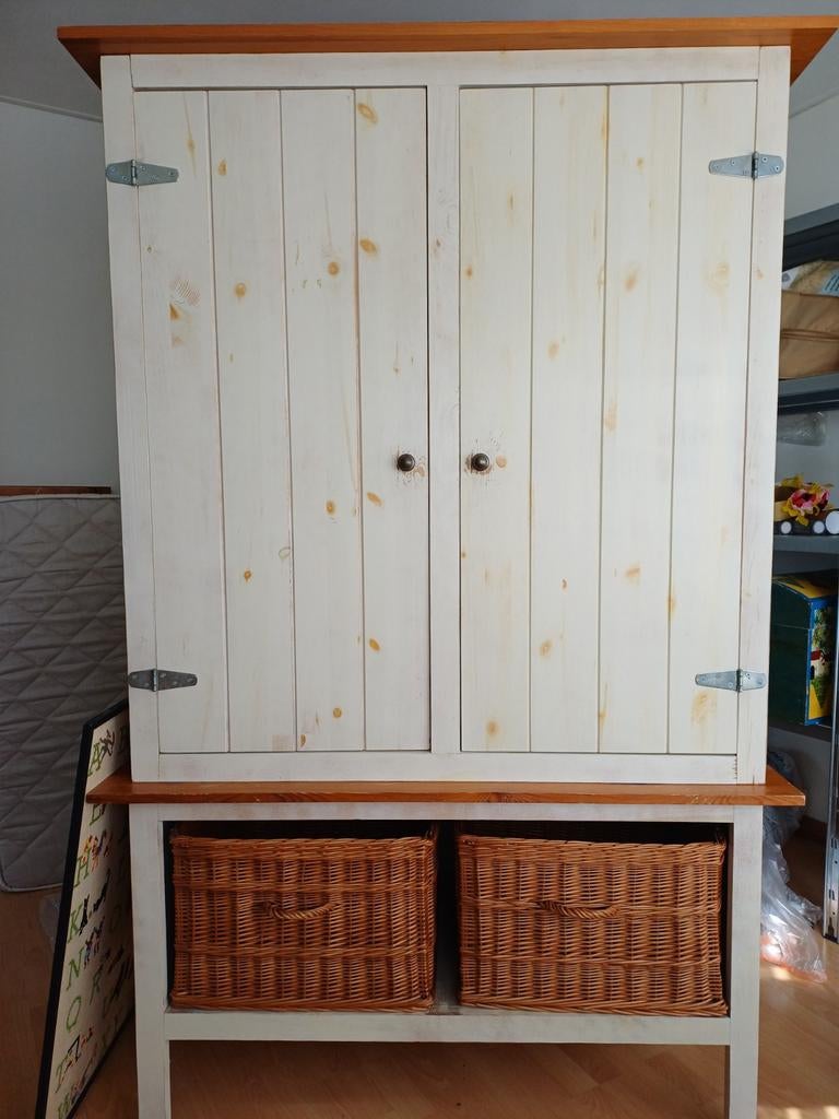 Leuke kinderkamer met rieten manden, Ophalen, Gebruikt, 50 tot 70 cm, 105 cm of meer