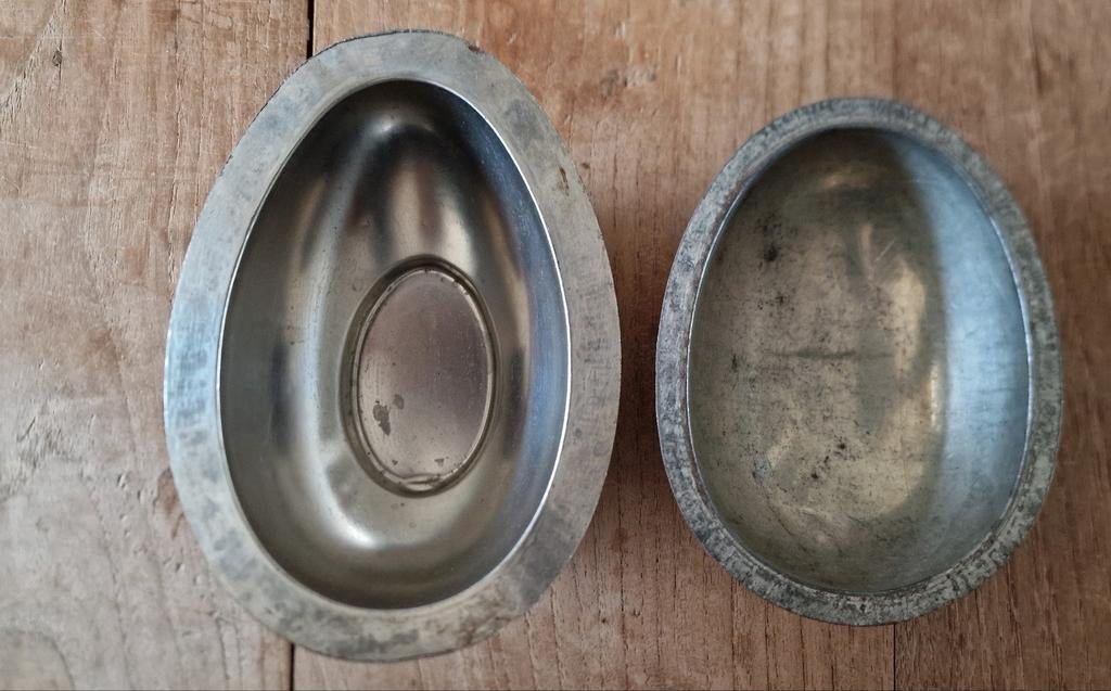 Twee oude chocolade mallen, set prijs, Ophalen of Verzenden