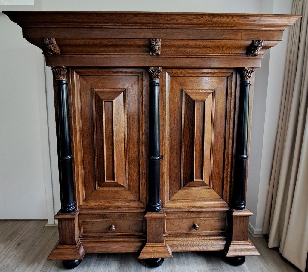Groenlose kast, Gebruikt, Met deur(en), 150 tot 200 cm, Eikenhout