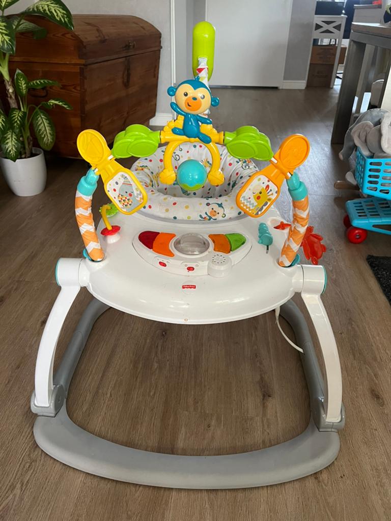 Fisher-Price Jumperoo Baby Activiteitencentrum, Ophalen, Zo goed als nieuw, Overige typen, Met licht