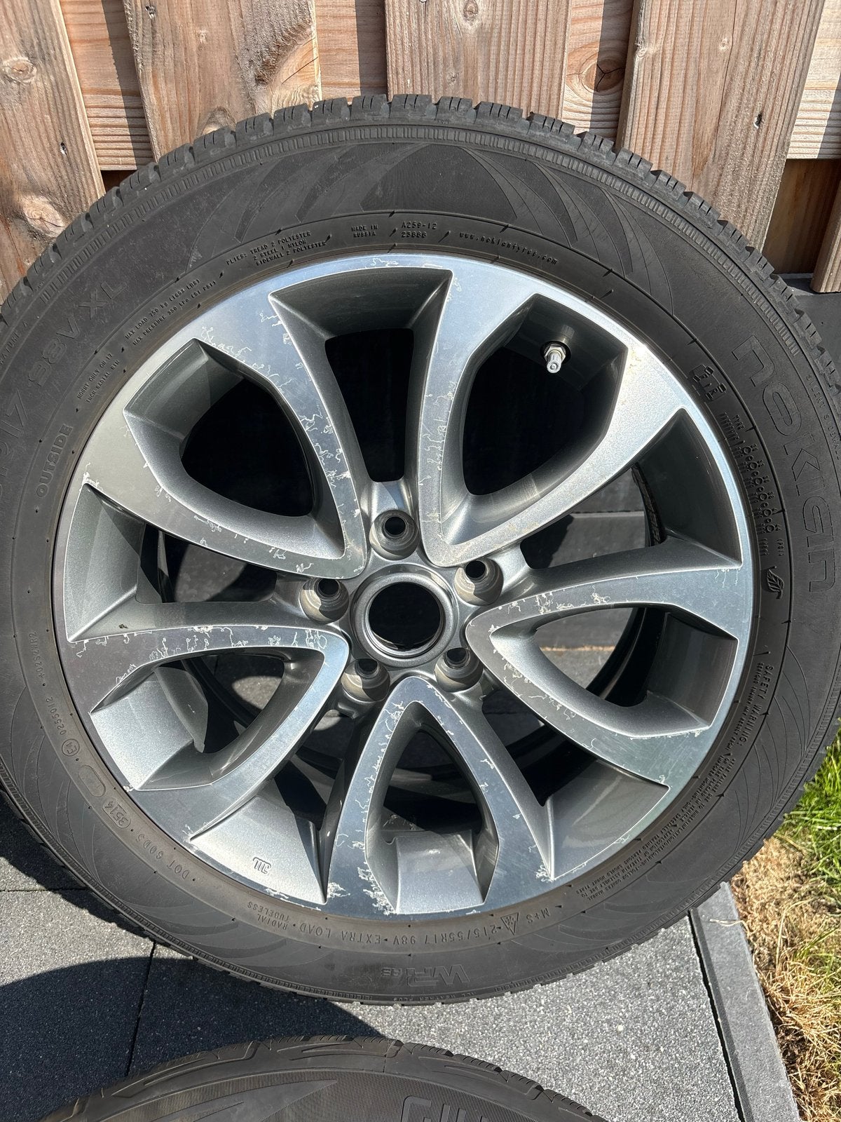 Nissan Juke Velgen met Winterbanden 215/55 R17, Ophalen, Gebruikt