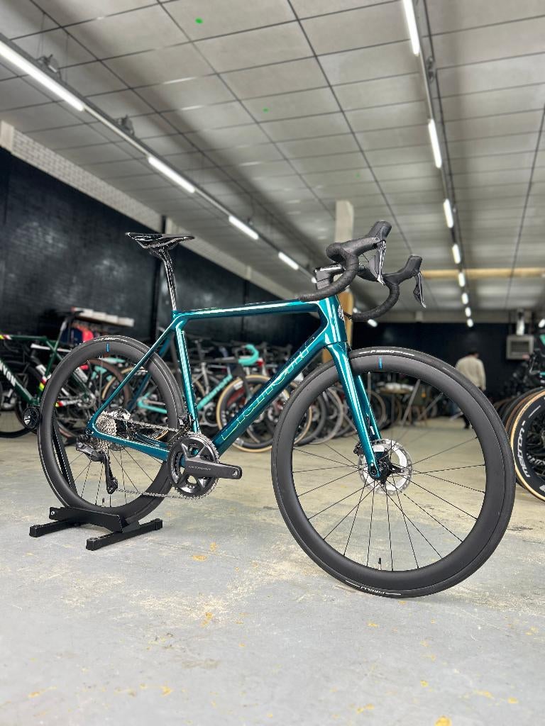 Bianchi Specialissima CV Di2 Carbon Racefiets, Ophalen, Zo goed als nieuw, Overige typen