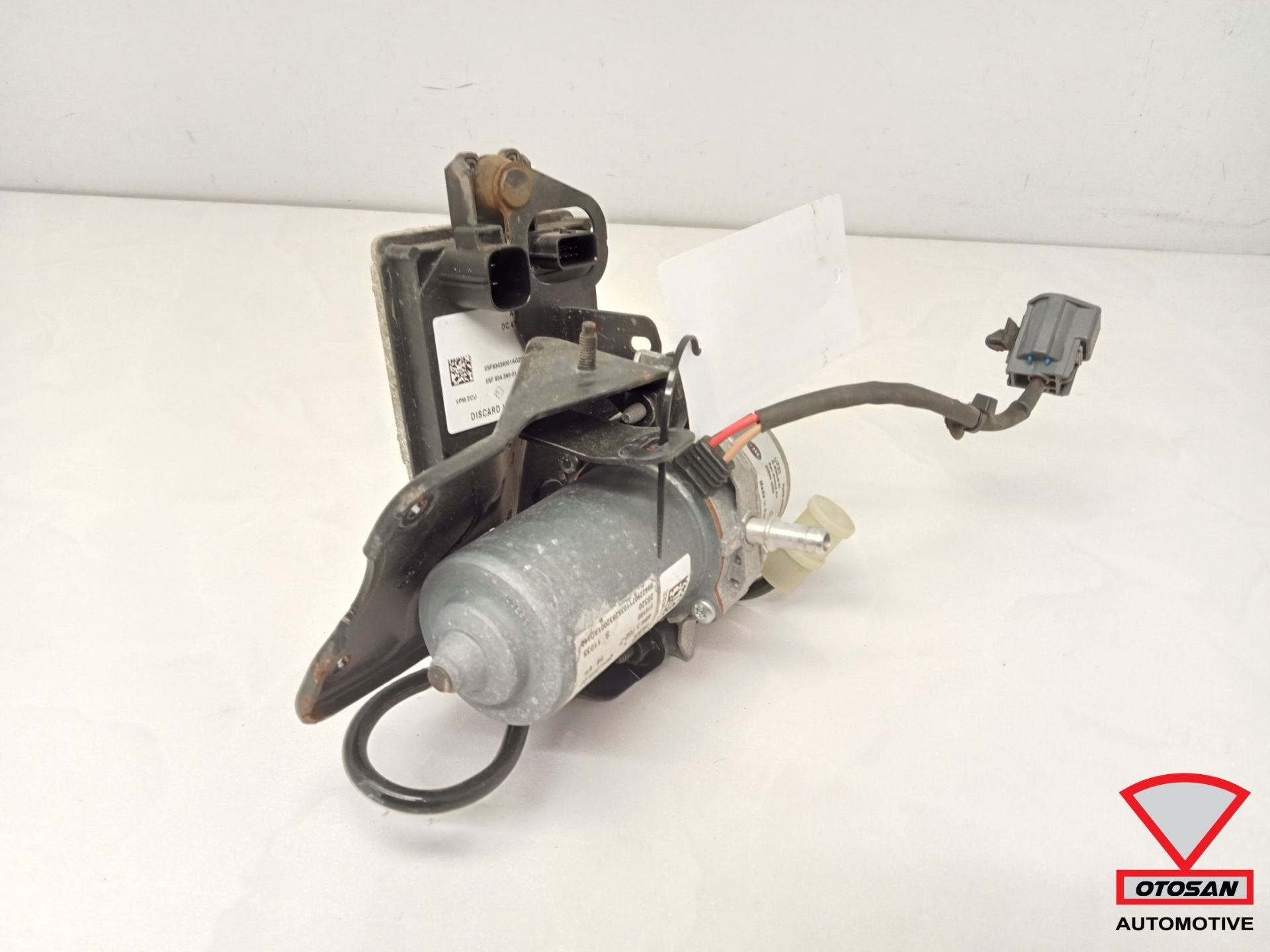 Smart Fortwo 453 2014+ Vacuumpomp A4534300132, Gebruikt, Mercedes-Benz AG, Ophalen of Verzenden, Mercedesstrasse 120
70372  Stuttgart, DE