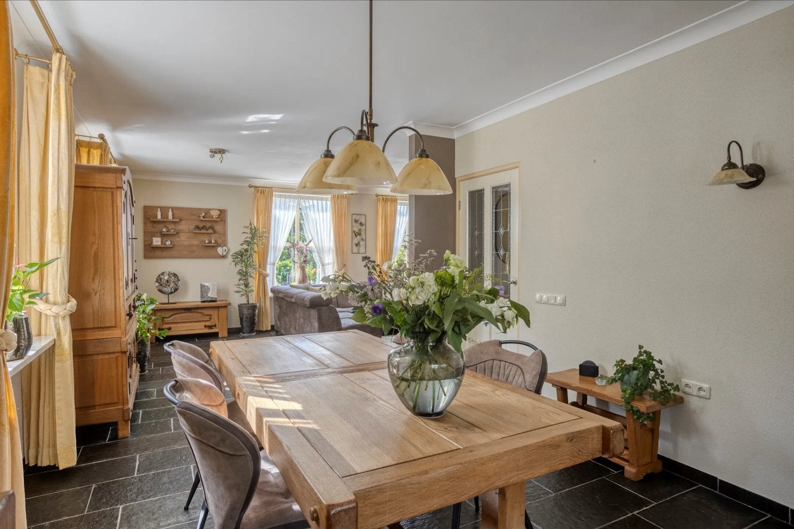 Geloogd eiken eettafel, geboend - Robuust en Stijlvol, Ophalen, Gebruikt, Eikenhout, 50 tot 100 cm