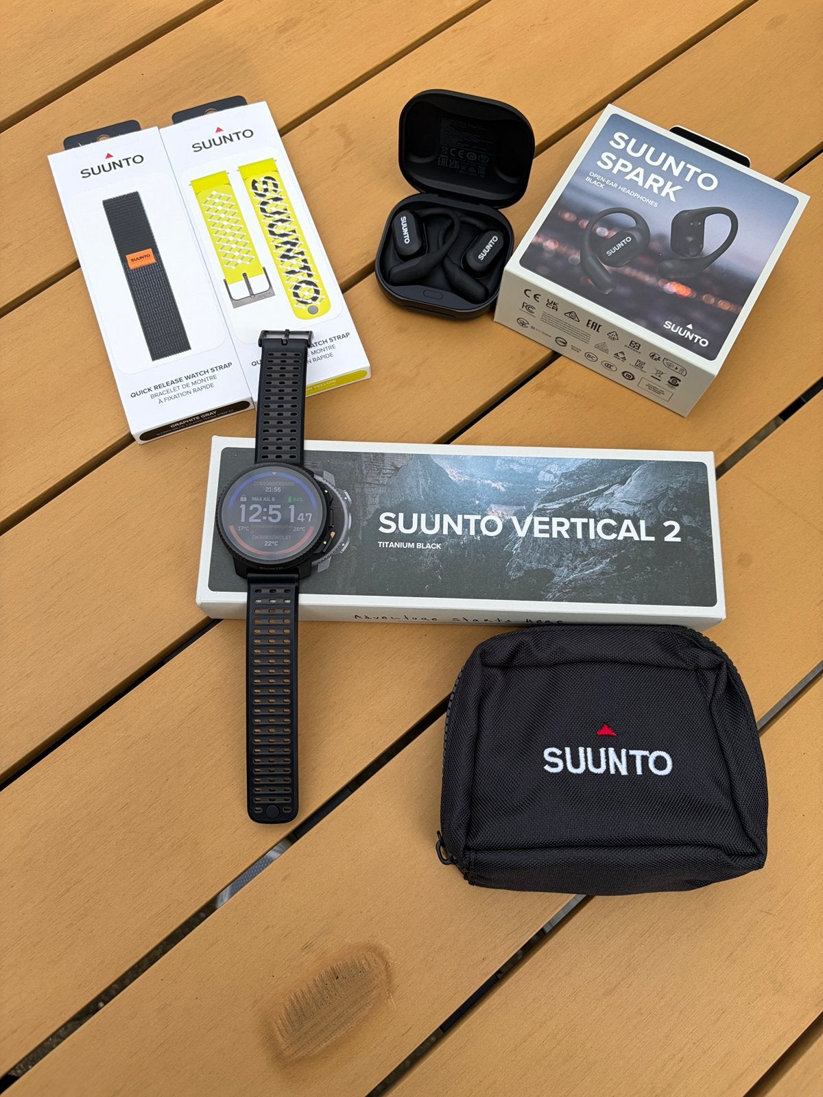 Suunto vertical 2 titanium, Suunto spark oordopjes, Hoogte, Zwart, Ophalen of Verzenden, Zo goed als nieuw