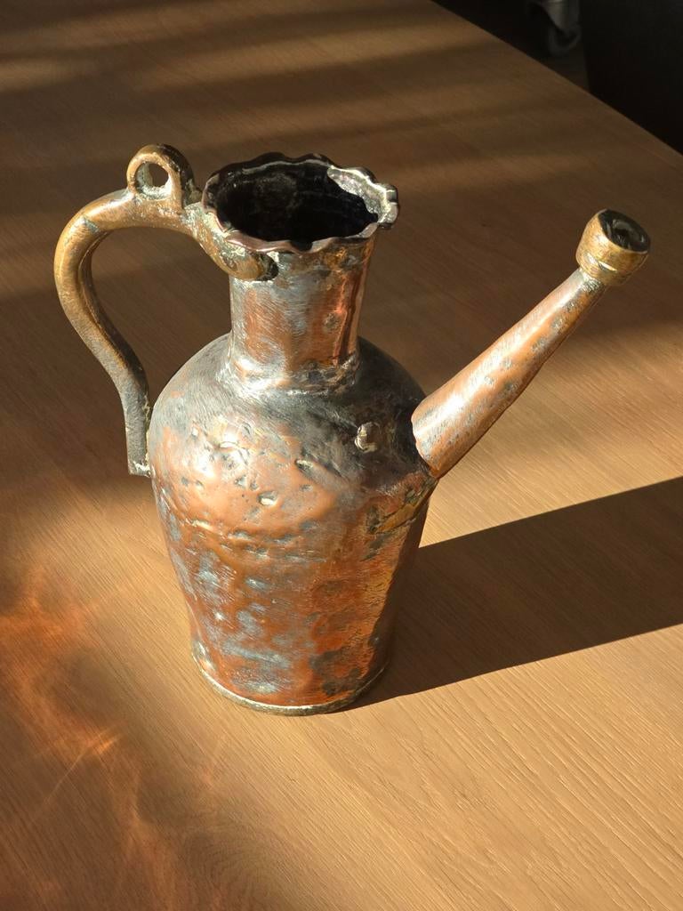Antieke oosterse / Turkse 19de eeuwse rood koperen kan €89, Ophalen of Verzenden, Koper