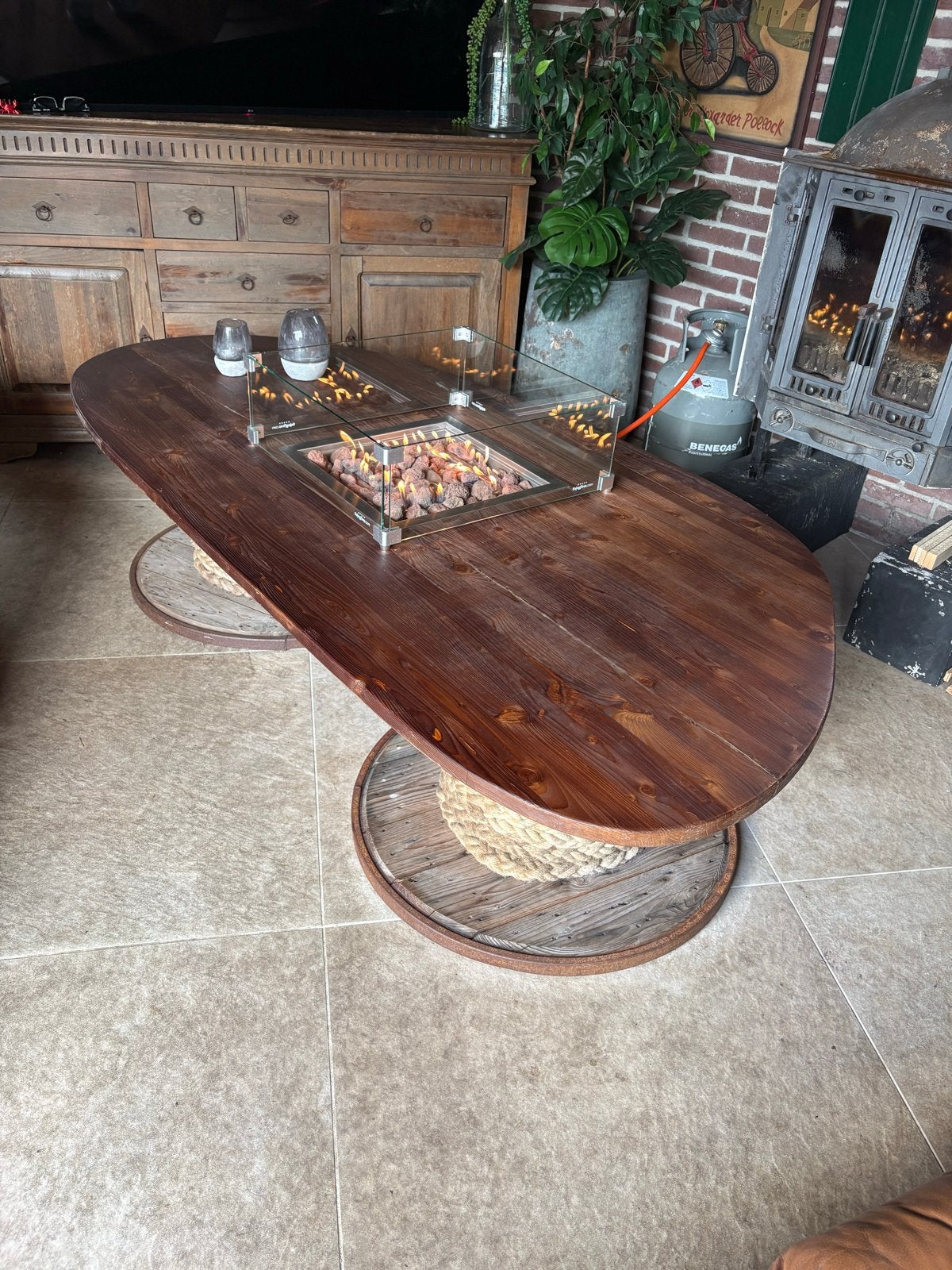 Unieke houten salontafel met ingebouwde Enjoyfires haard, Ophalen, 50 – 75, ., 50 tot 100 cm