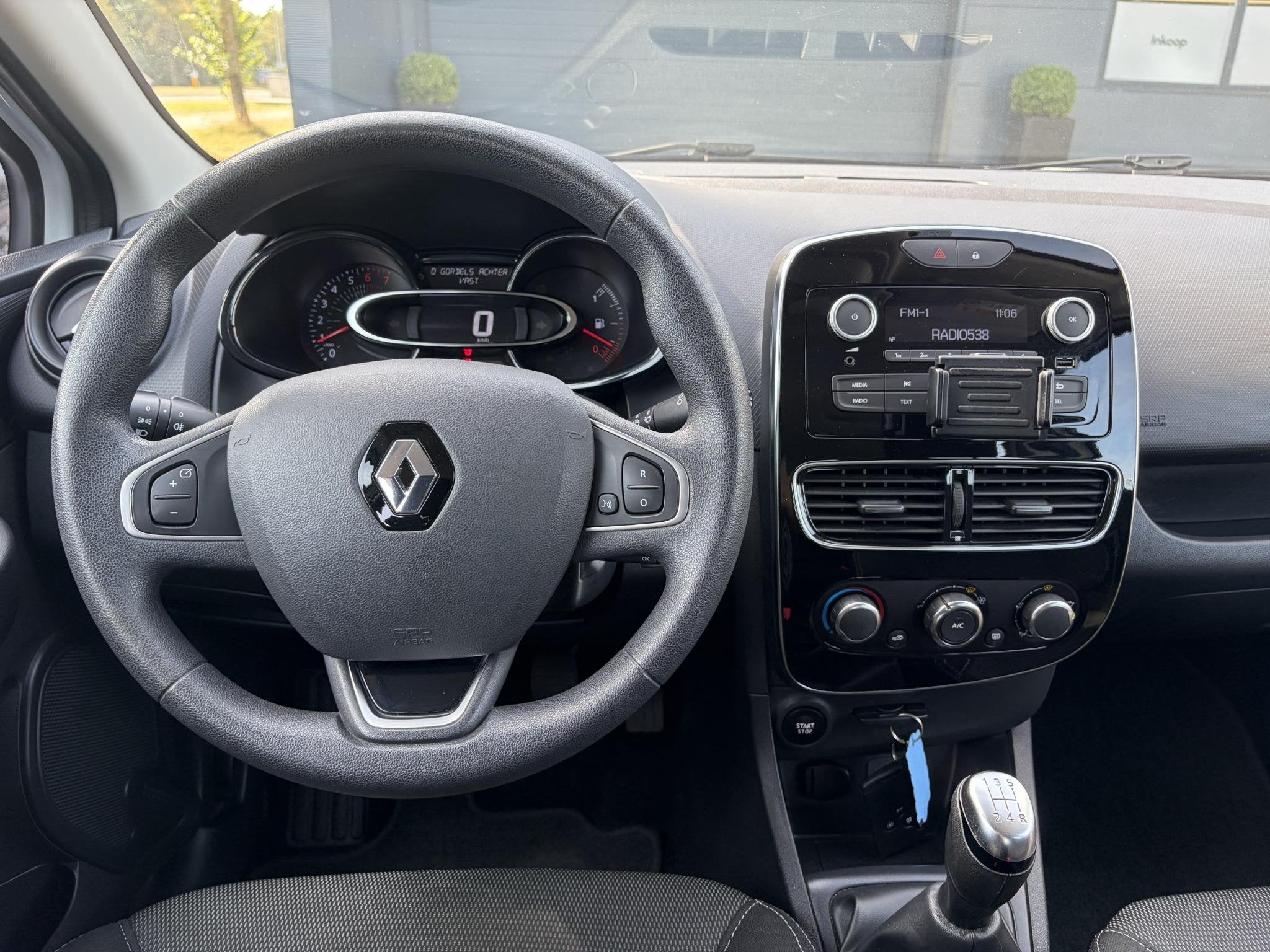 Renault Clio 0.9 TCe Life 2e Eigenaar l Dealer Onderhouden l, Voorwielaandrijving, 898 cc, Stof, Gebruikt