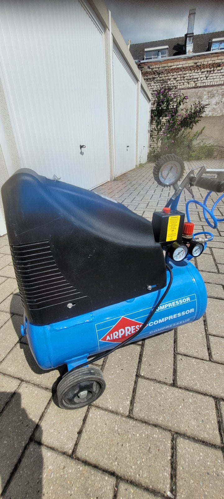 Airpress, Minder dan 25 liter, Ophalen, Zo goed als nieuw, Minder dan 200 liter/min
