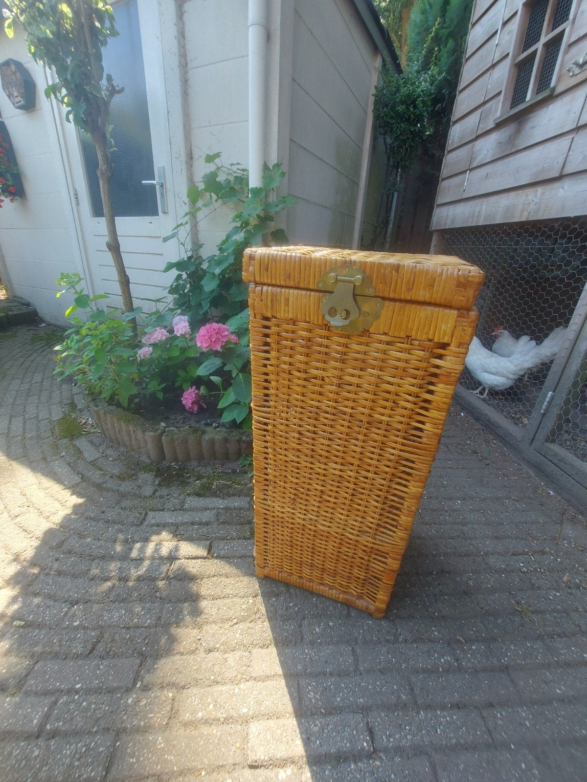 Mooie rieten mand met deksel, ideaal voor het opbergen van d, Huis en Inrichting, Ophalen, Zo goed als nieuw, Riet