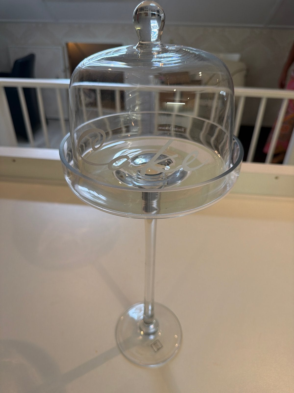 Riviera Maison Cake Schaal met Stolp - 50 cm Hoog, Ophalen of Verzenden, Zo goed als nieuw, Riviera Maison, Glas