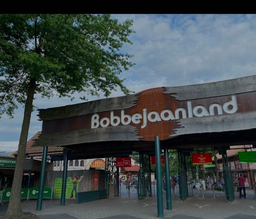 4 tickets bobbejaanland geldig to 8-11-2026, Drie personen of meer, Ticket of Toegangskaart