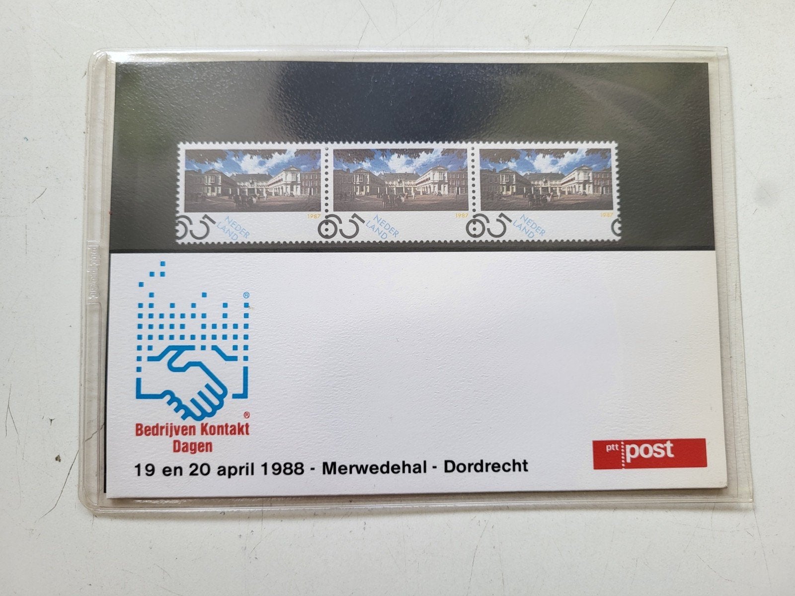 Postzegelmapje PTT Post Bedrijven Kontakt Dgn 1988 Dordrecht, Ophalen of Verzenden, Na 1940, Postfris