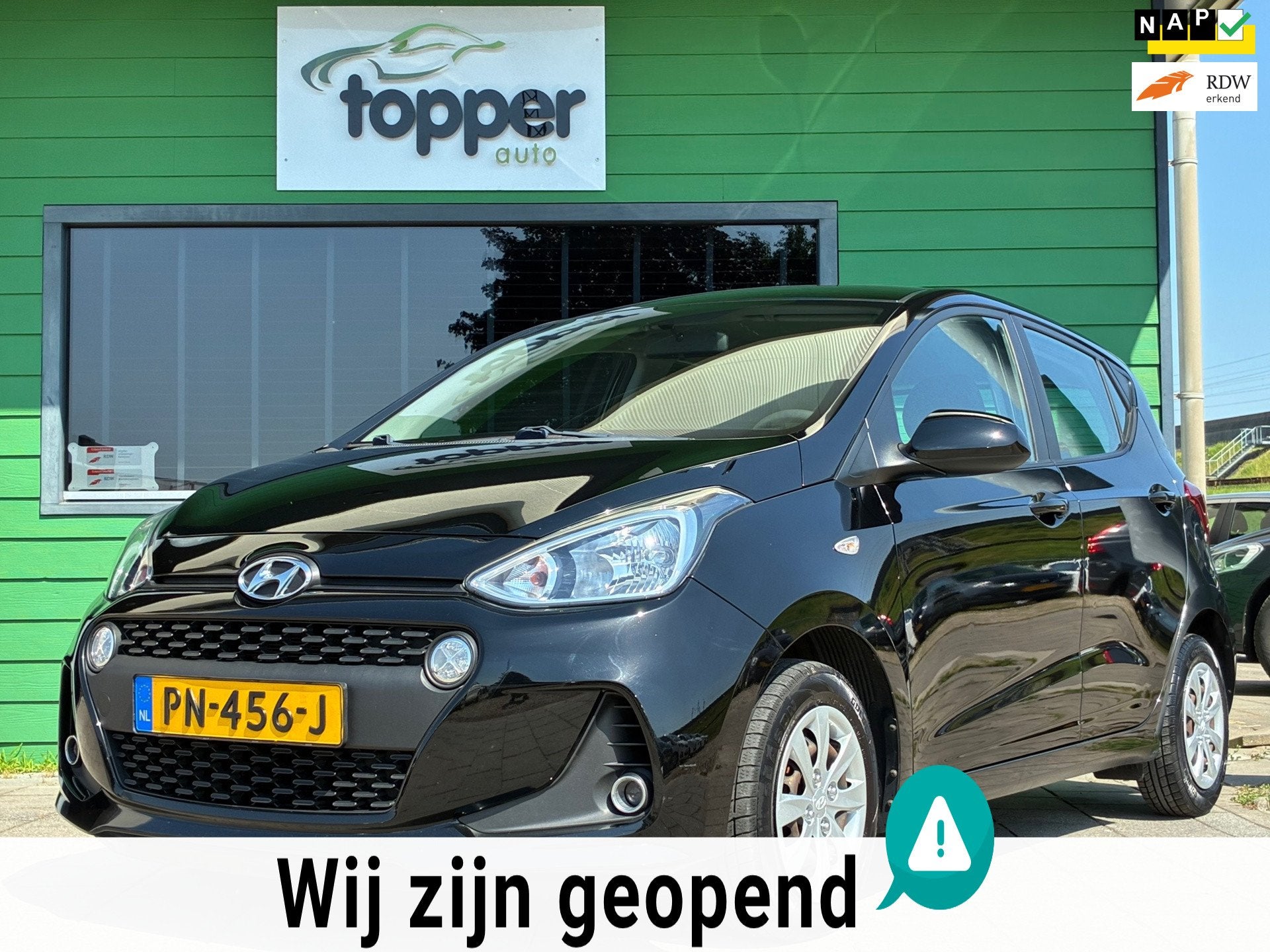 Hyundai I10 1.0i Comfort|2e Eigenaar|Navigatie|Airco|CruiseC, Auto's, Hyundai, Voorwielaandrijving, Gebruikt, 4 stoelen, Zwart
