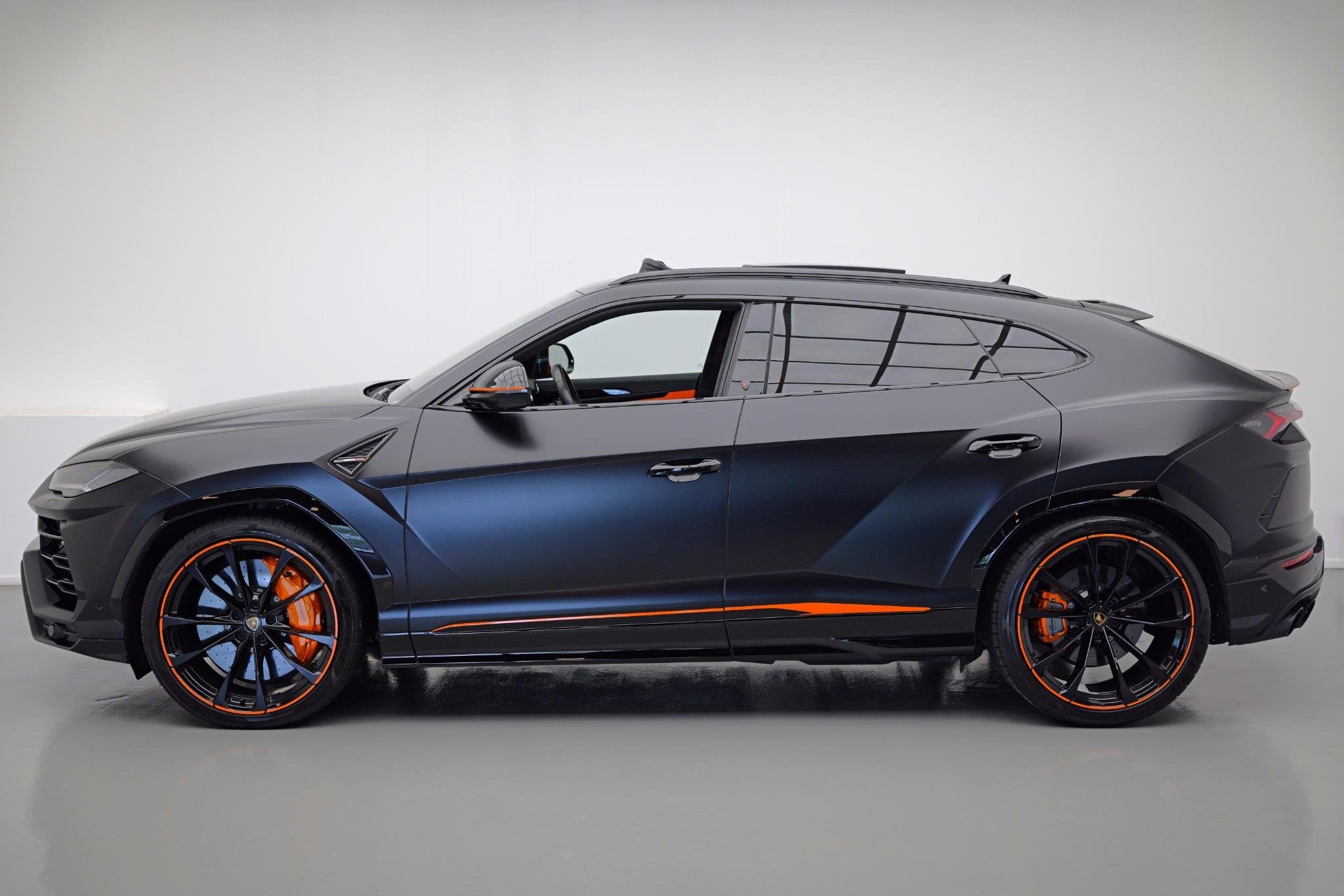 Lamborghini Urus 4.0 V8 Graphite Capsule |BTW|Massage|PPF|Fa, Auto's, Automaat, Urus, Gebruikt, Leder