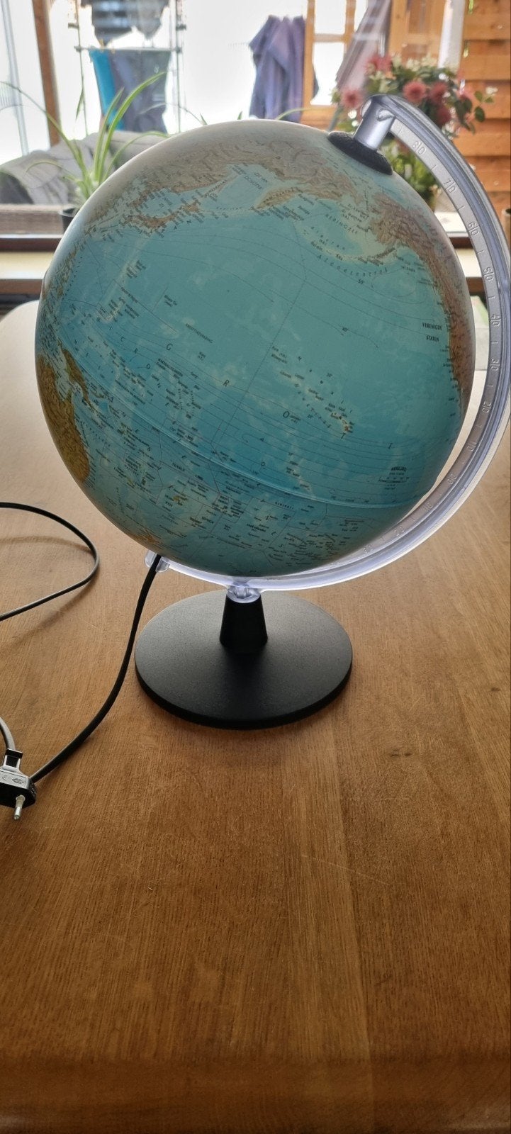 Wereldbol met verlichting - Educatief en decoratief, Gebruikt, Kunststof, Staatkundige wereldbol, Educatief
