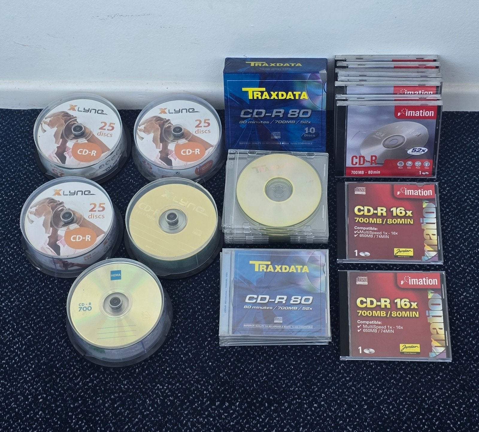 154 x CD - r Partij CD-r 700mb Traxdata Imation + Krat Imac, Op spindel, Traxdata, Imation, Hema, Lync Cd-r, Overige typen, Nieuw
