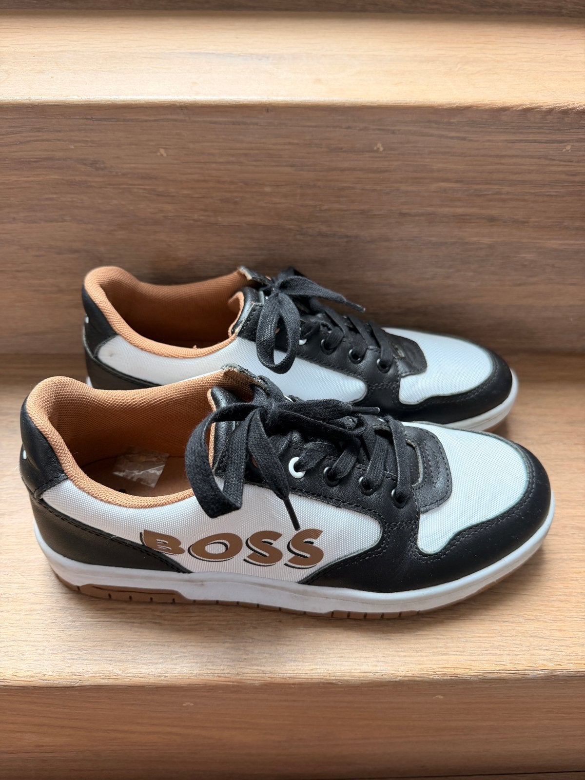 Hugo Boss schoenen jongens maat 39 - Zo goed als nieuw, Ophalen of Verzenden, Zo goed als nieuw, Jongen, Schoenen