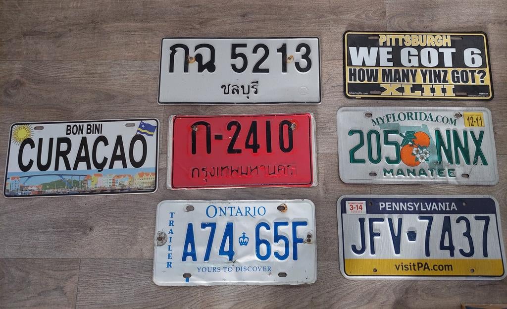 Collectie van 7 unieke nummerplaten uit diverse landen, Ophalen of Verzenden, Gebruikt, Gebruiksvoorwerp