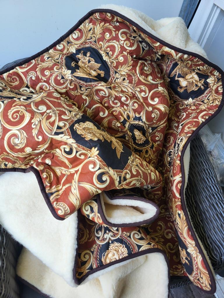 Bijzondere Wollen Deken 140x200cm - Versace Stijl, Huis en Inrichting, Stoffering | Tapijten en Kleden, Ophalen of Verzenden
