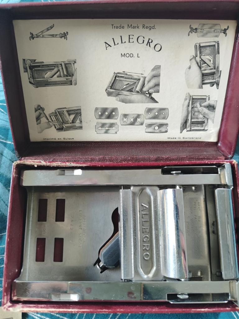 Allegro Vintage Model L Scheermesjes Slijper met Doosje, Ophalen of Verzenden