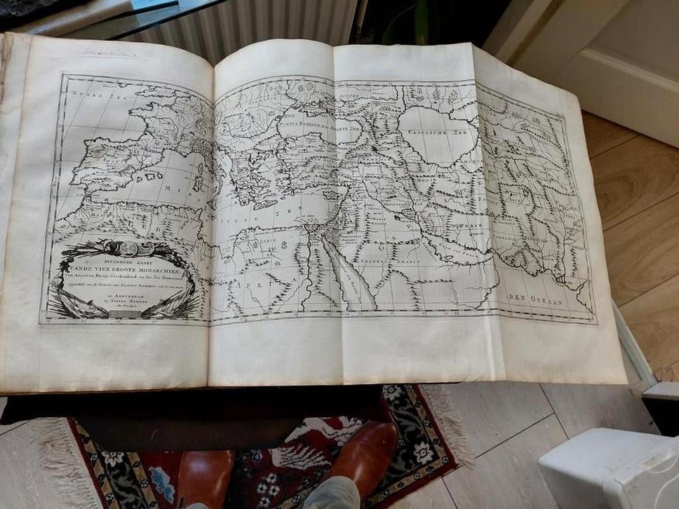 Flavius Josephus 1722 in magnifieke band, Ophalen