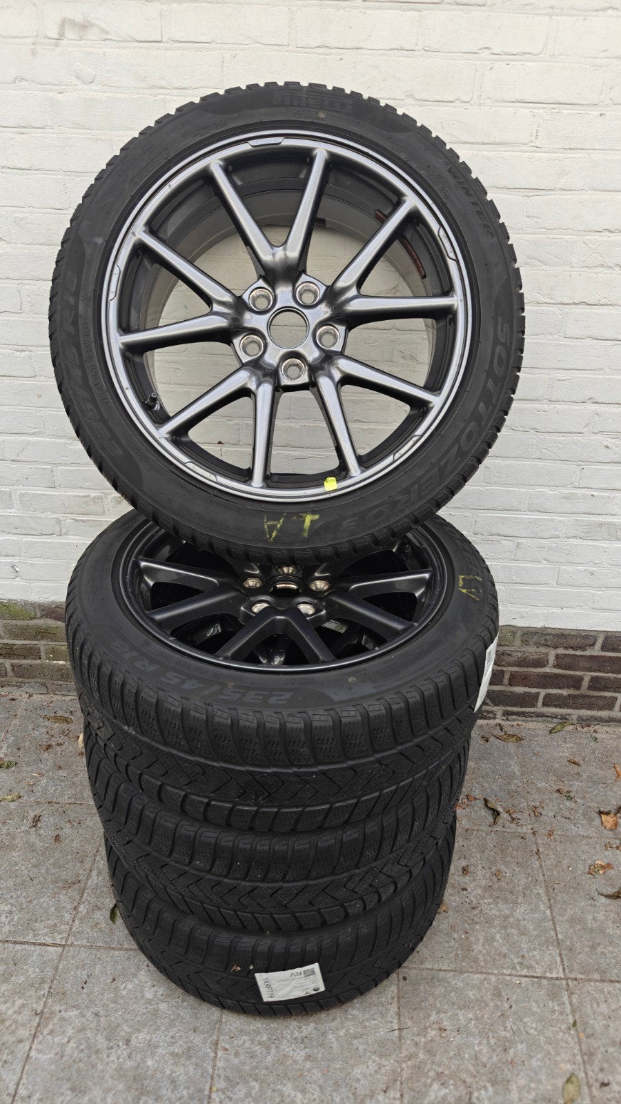 Te koop originele tesla model 3 18 inch aero winterset, Ophalen, 18 inch, Gebruikt, Banden en Velgen