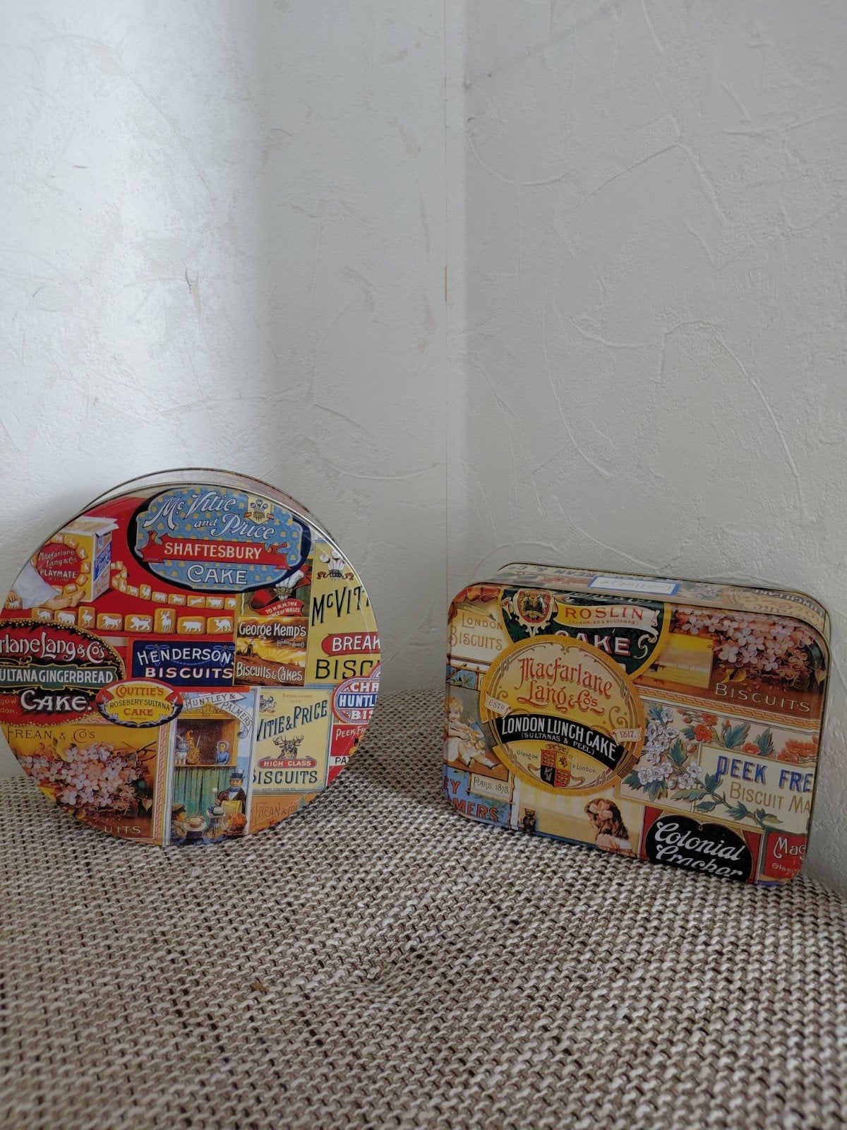 Set van 2 vintage koekblikken - Macfarlane Lang & Co., Verzamelen, Blikken, Ophalen of Verzenden