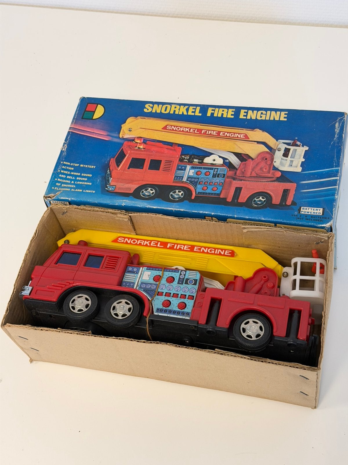 Rare Vintage Chi Hung Snorkel Fire Engine de brandweerauto, Verzamelen, P, P, P, Ophalen of Verzenden