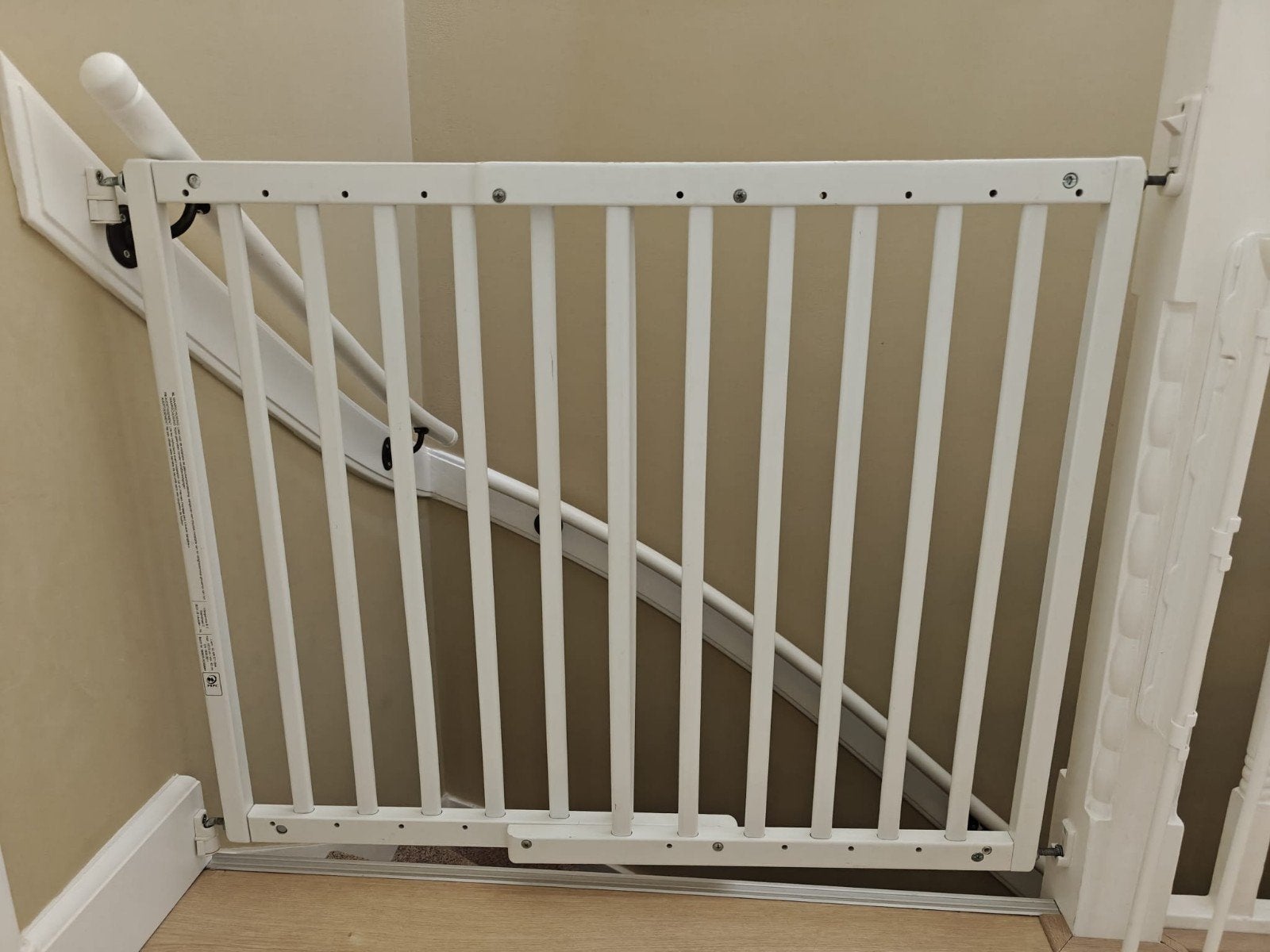 Verstelbaar veiligheidshekje Liam (63-103,5 cm), Ophalen, Gebruikt, 100 tot 115 cm, Schroefhekje