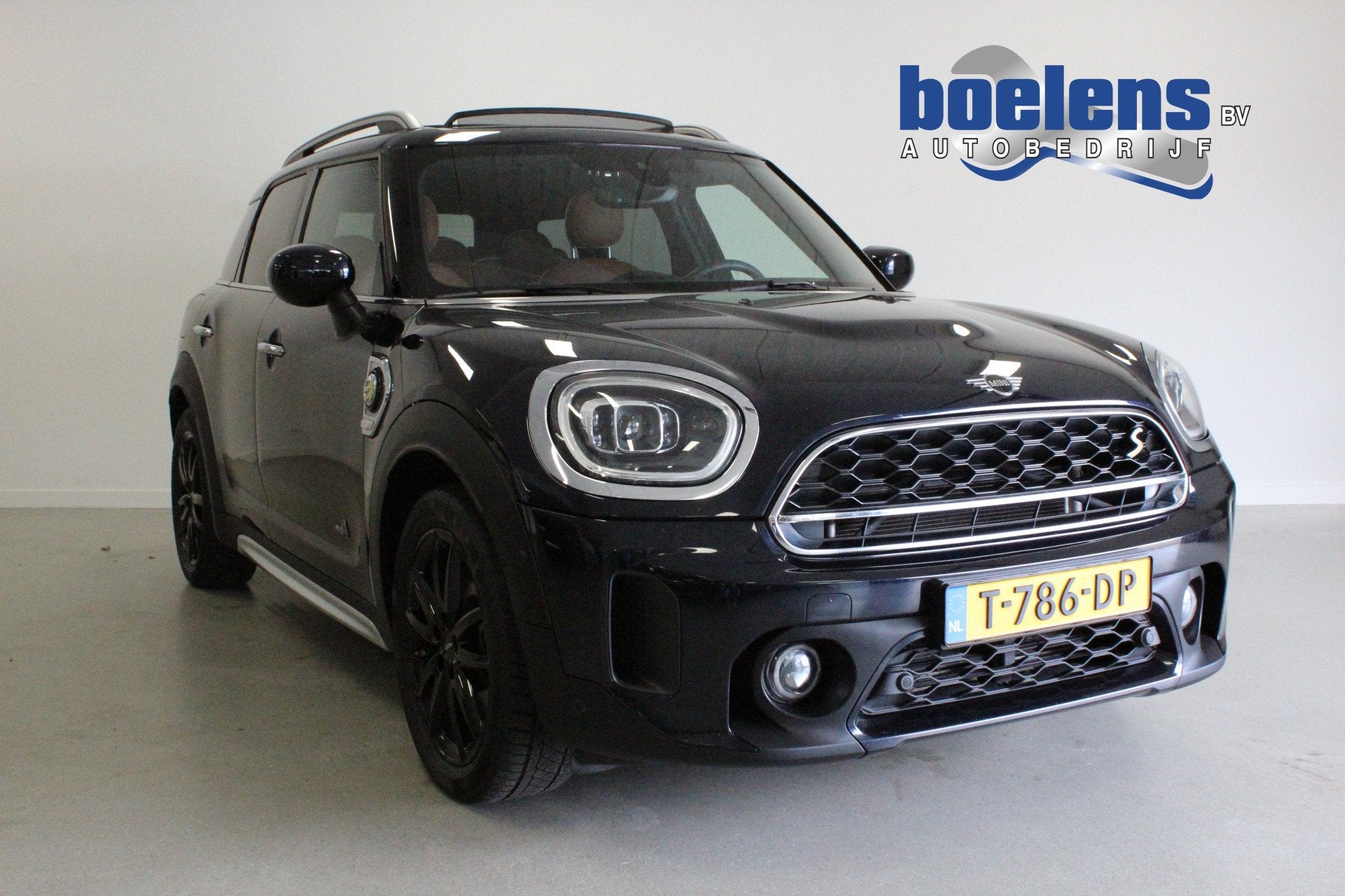 MINI Countryman 1.5 Cooper S E ALL4 MINI Yours | PANO-DAK |, Auto's, Mini, Automaat, Dealer onderhouden, Gebruikt, Euro 6