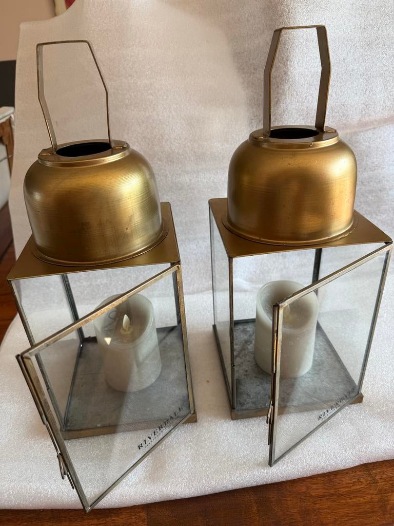 Set van 2 Riverdale Lantaarns, Huis en Inrichting, Woonaccessoires | Kandelaars en Kaarsen, Overige kleuren, 25 tot 50 cm, Ophalen of Verzenden