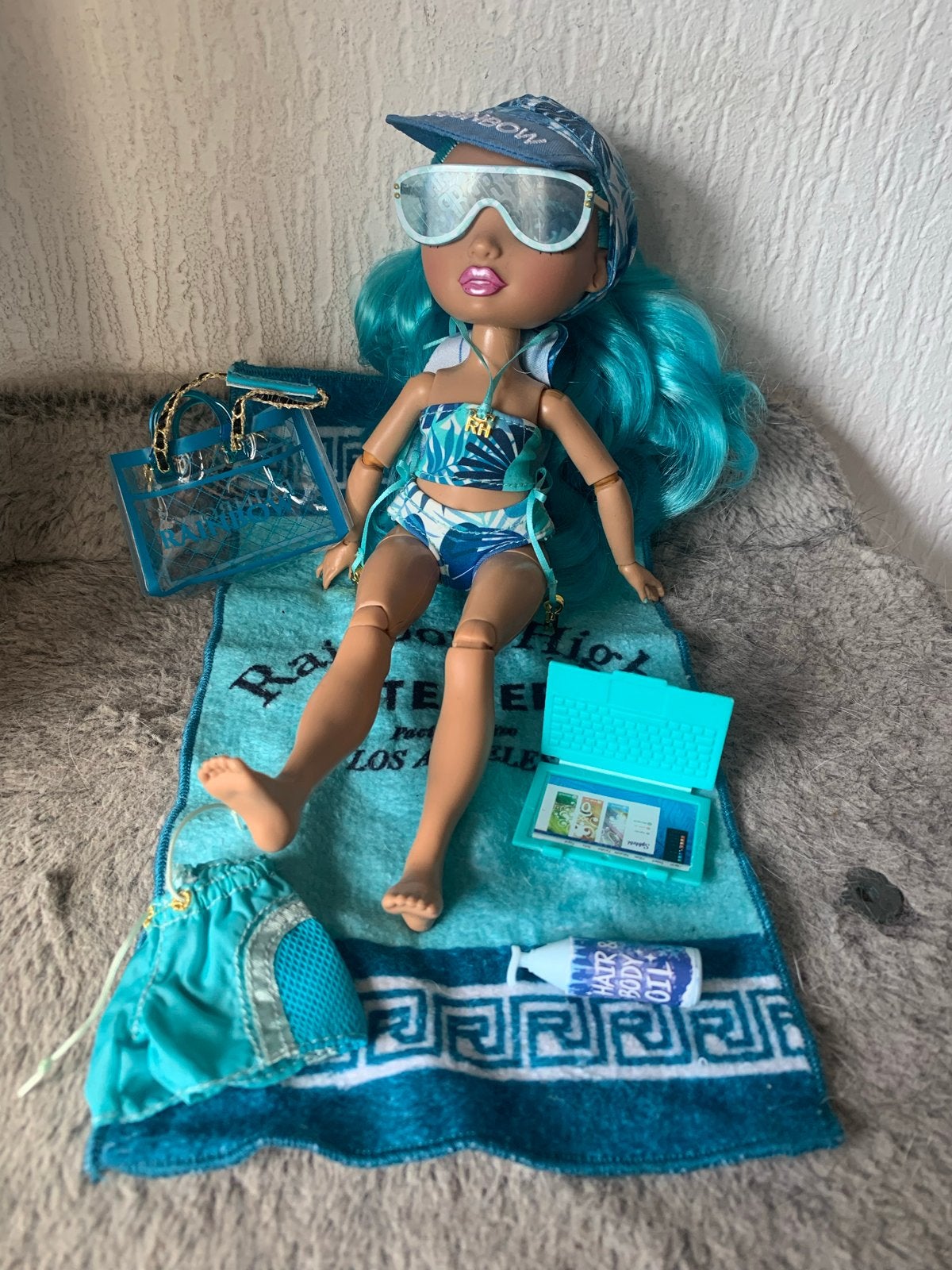 Rainbow High Pop Skyler Bradshaw met accessoires, Ophalen of Verzenden, Zo goed als nieuw, Overige typen