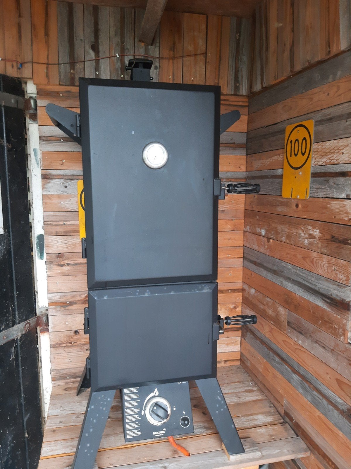 Mustang Gas Smoker, Ophalen, Gebruikt, Mustang