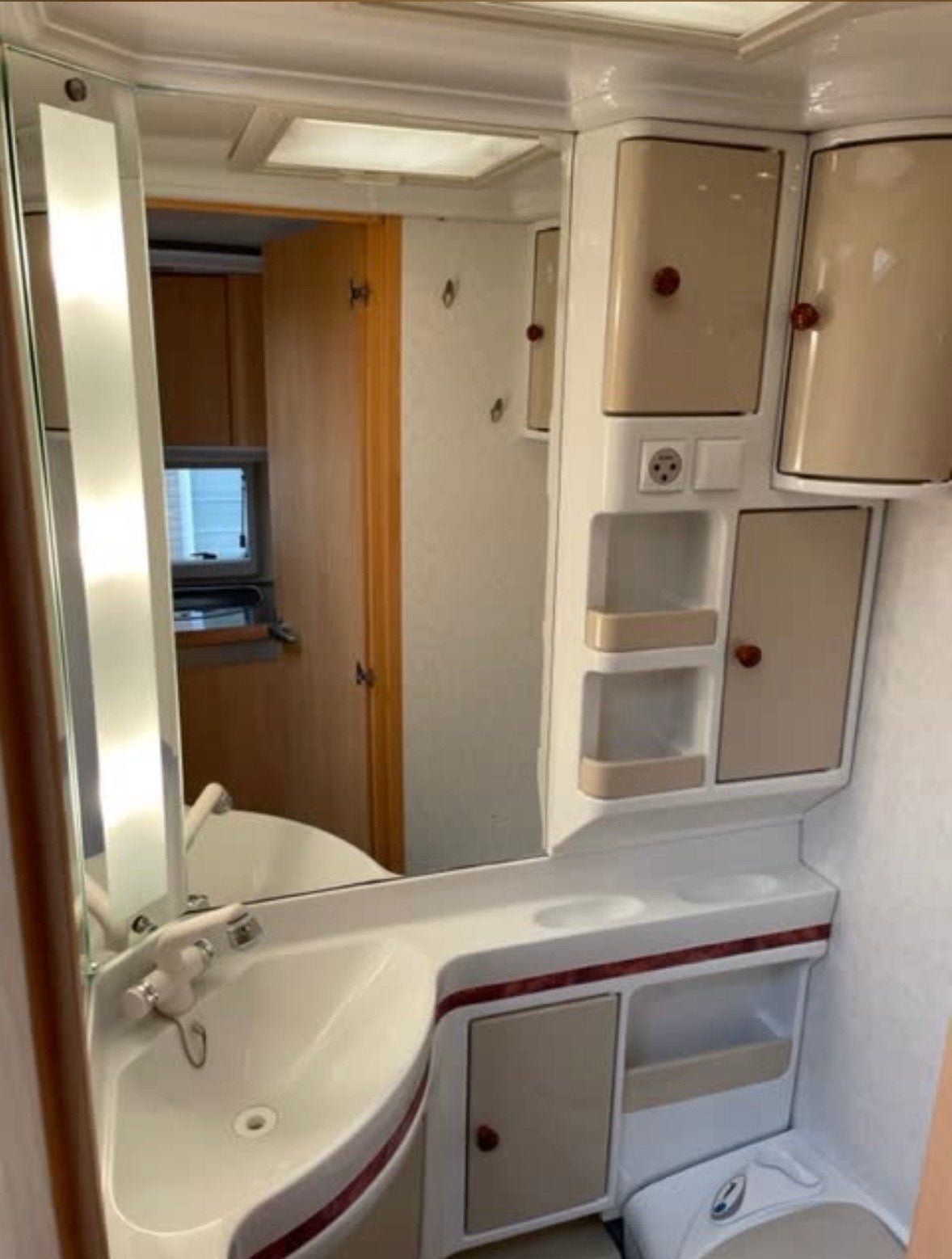 Caravan badkamer onderdelen Hobby 440SF uit 2008, Ophalen, Gebruikt