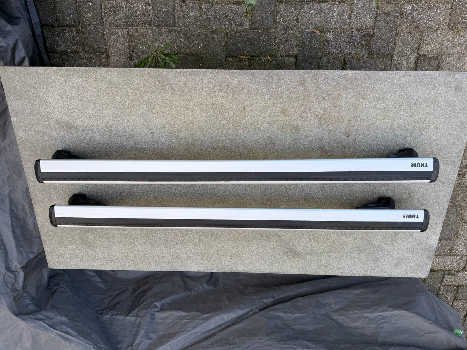 Thule wingbar Evo dakdragers, Auto diversen, Ophalen, Zo goed als nieuw