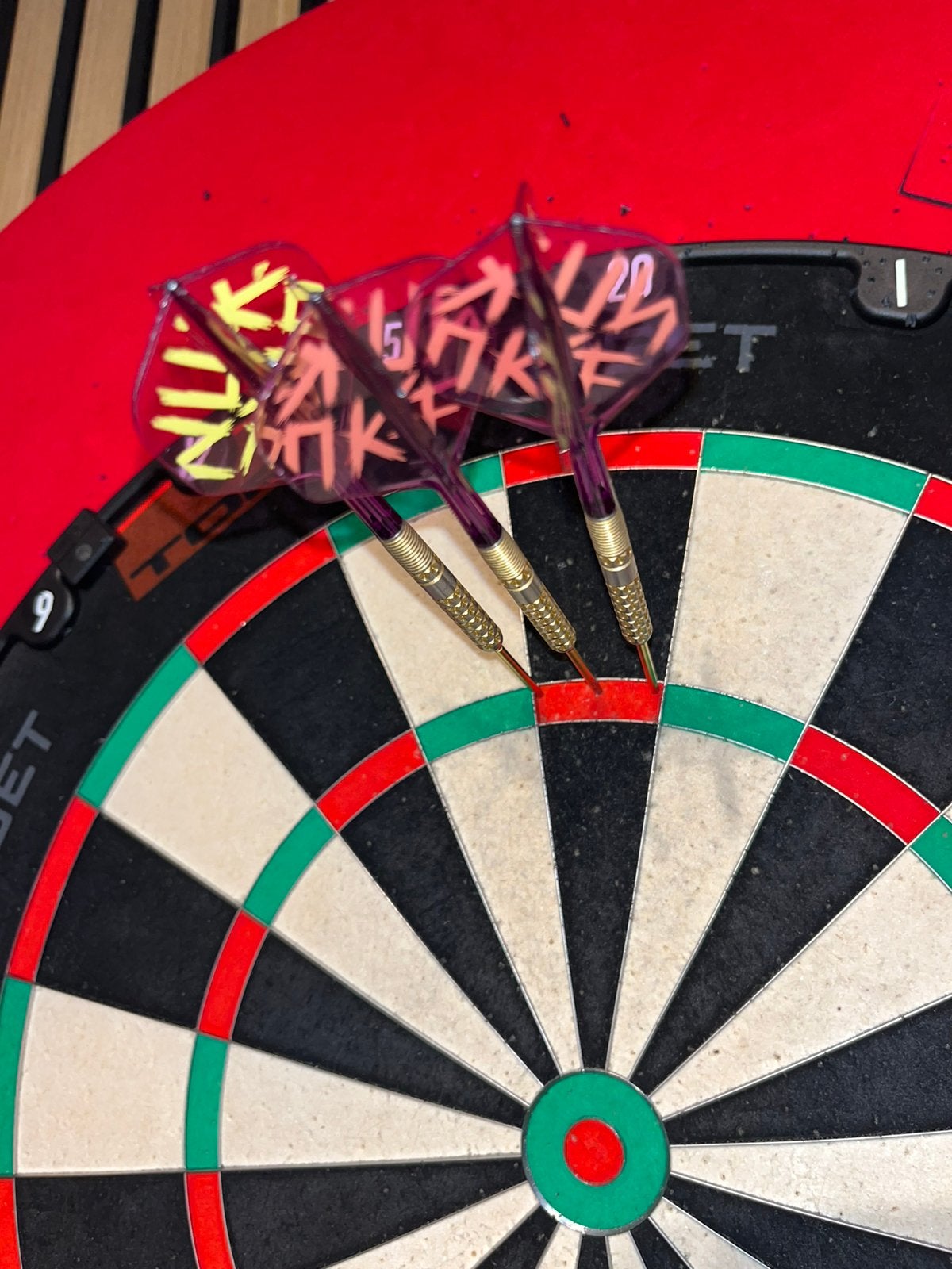 Luke Littler prodigy 22 gram, Sport en Fitness, Darts, Ophalen of Verzenden, Zo goed als nieuw, Pijlen