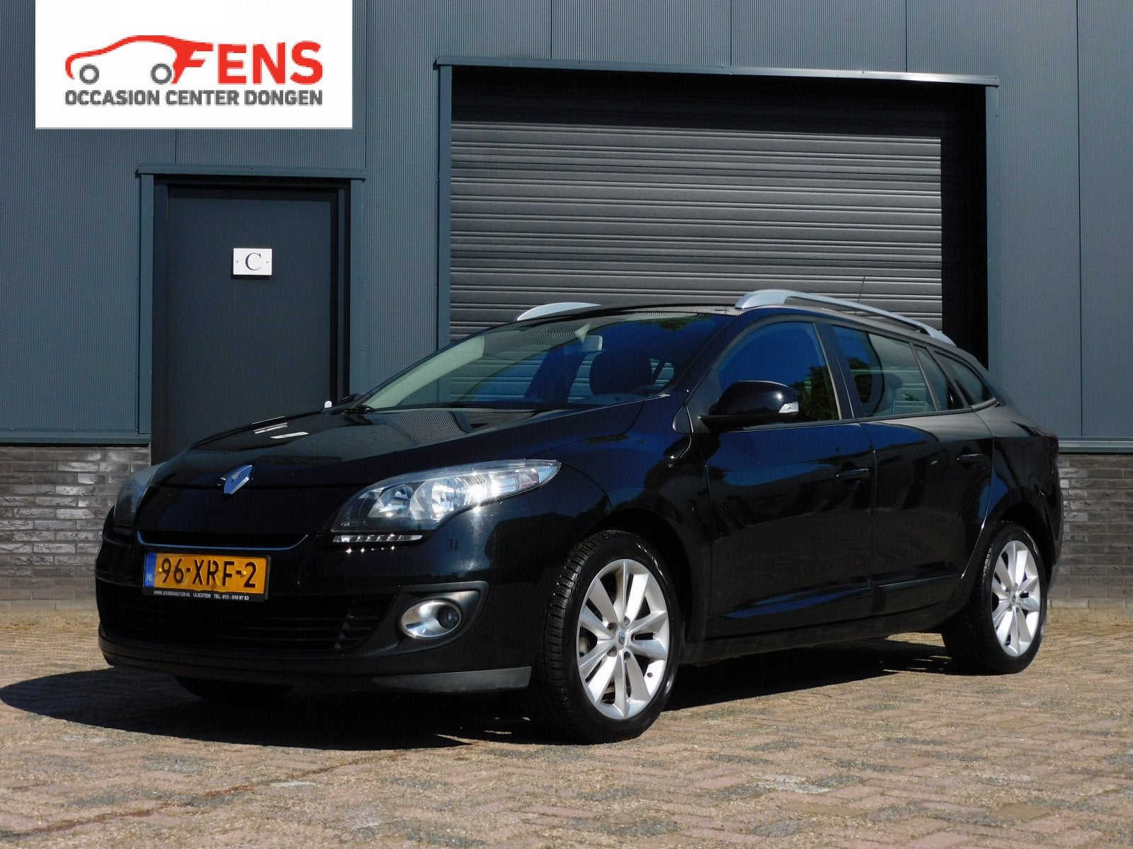 Renault Mégane Estate 1.5 dCi Expression 4-SEIZOENS! NAVI!, Auto's, Renault, Euro 5, Stof, Gebruikt, Zwart