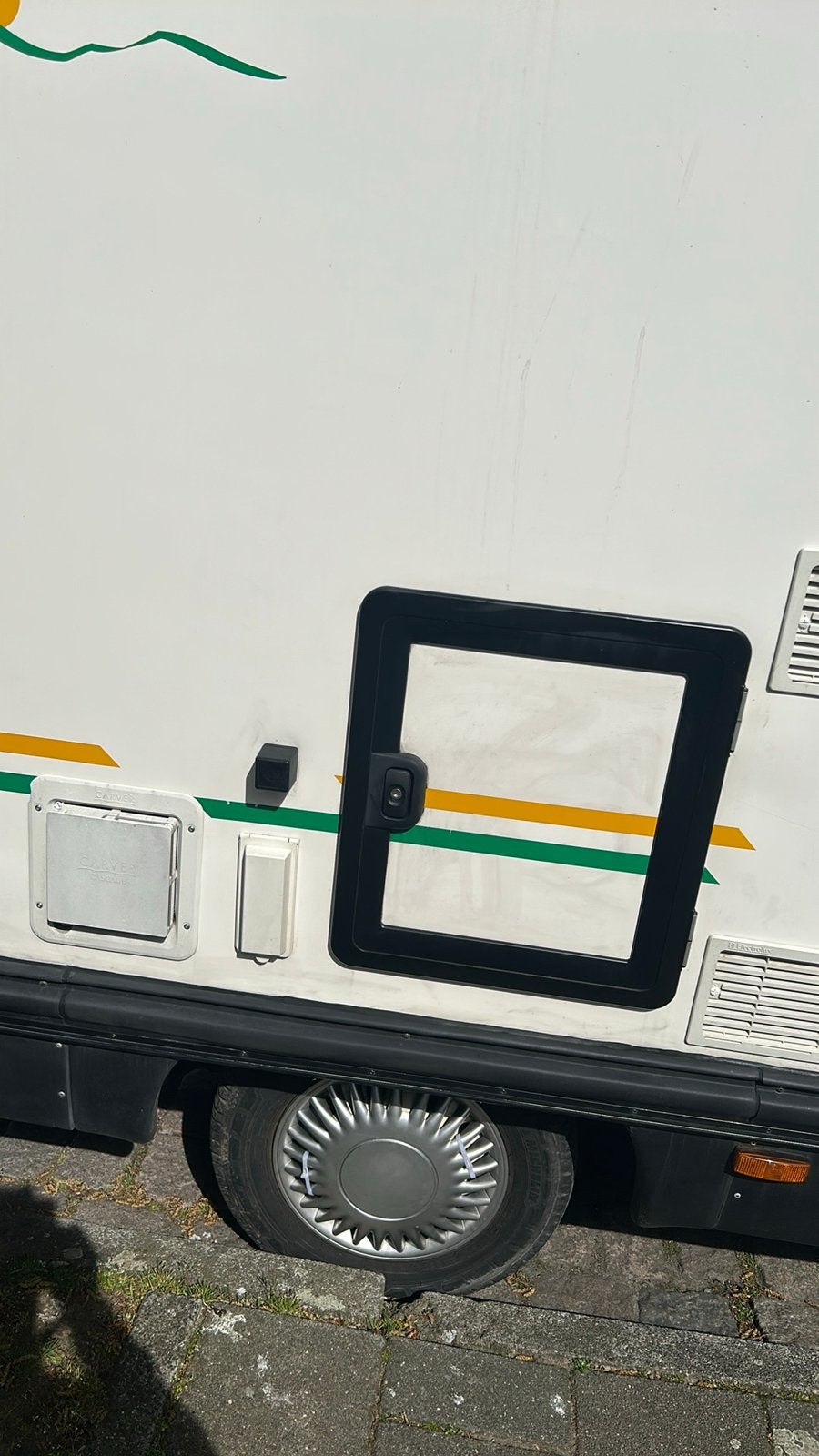 Foto 5 van camper met voortent